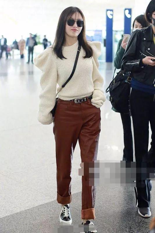 明星搭飞机吗,明星空中出行记