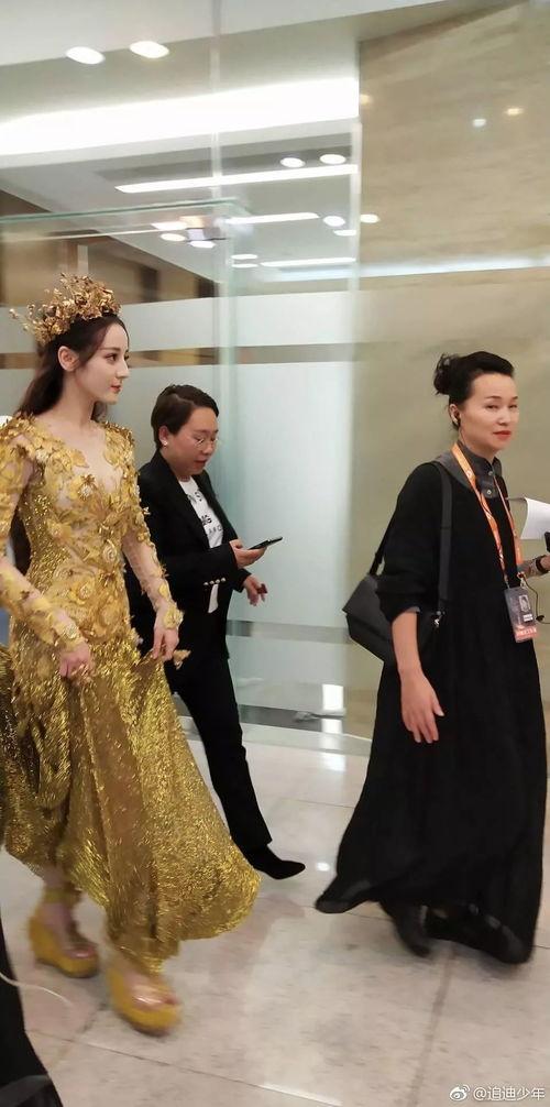 明星路上拍,探寻星光熠熠的时尚足迹