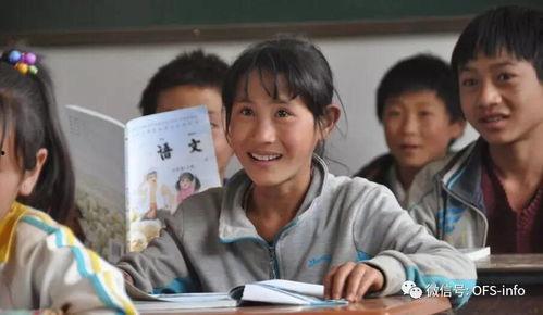 河北支教女老师吃瓜,一瓜引发的网络热议